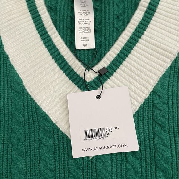 NEW BEACH RIOT Size XL Montana Sweater Green White Cable Knit V Neck Cozy Knit - Picture 6 of 9